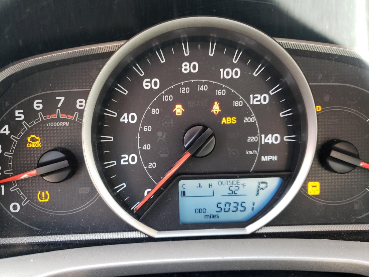Photo 8 from auction – 2015 TOYOTA RAV4 XLE with VIN 2T3RFREV0FW312225