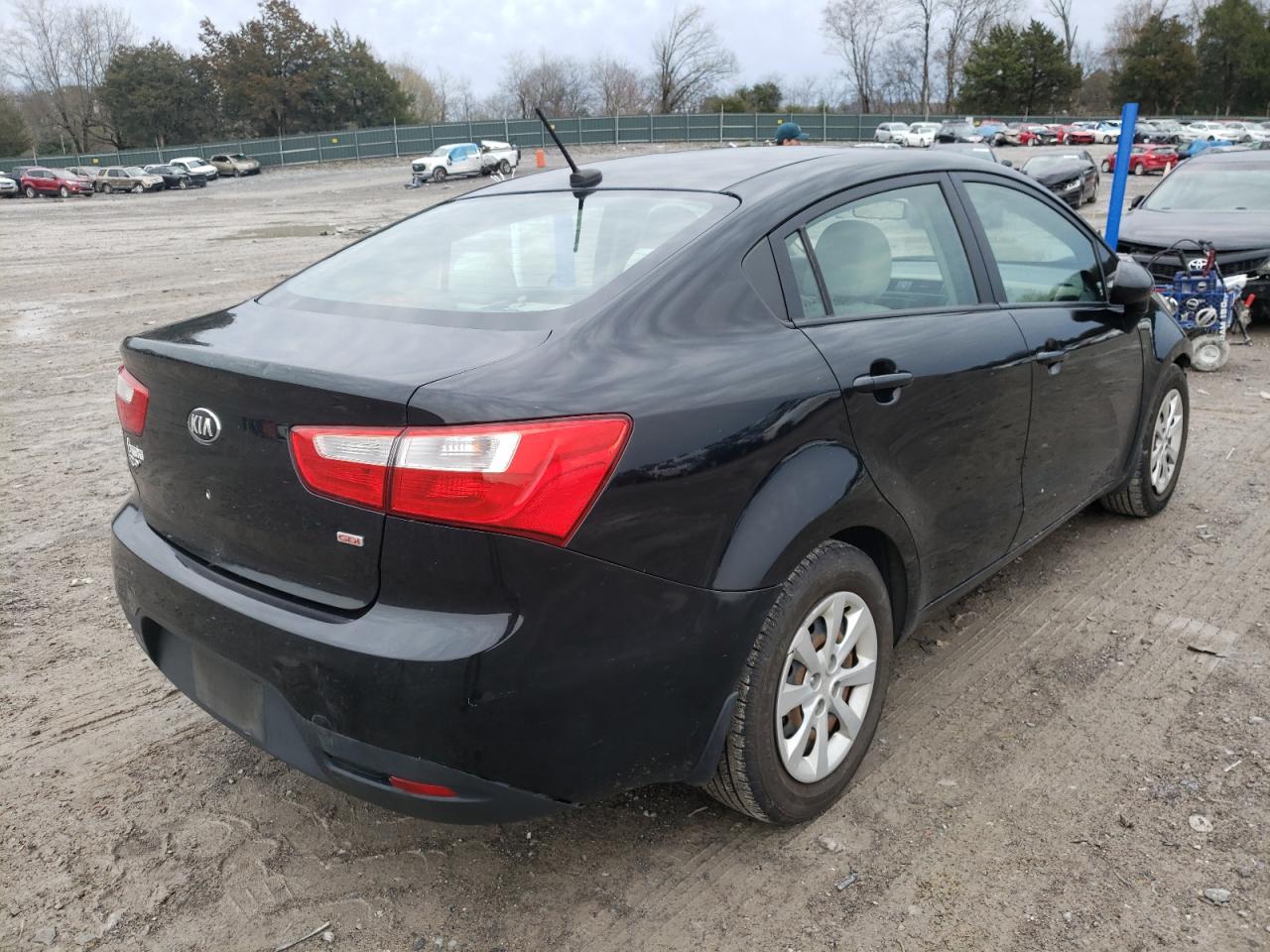 Photo 4 from auction – 2013 KIA RIO LX with VIN KNADM4A3XD6152115