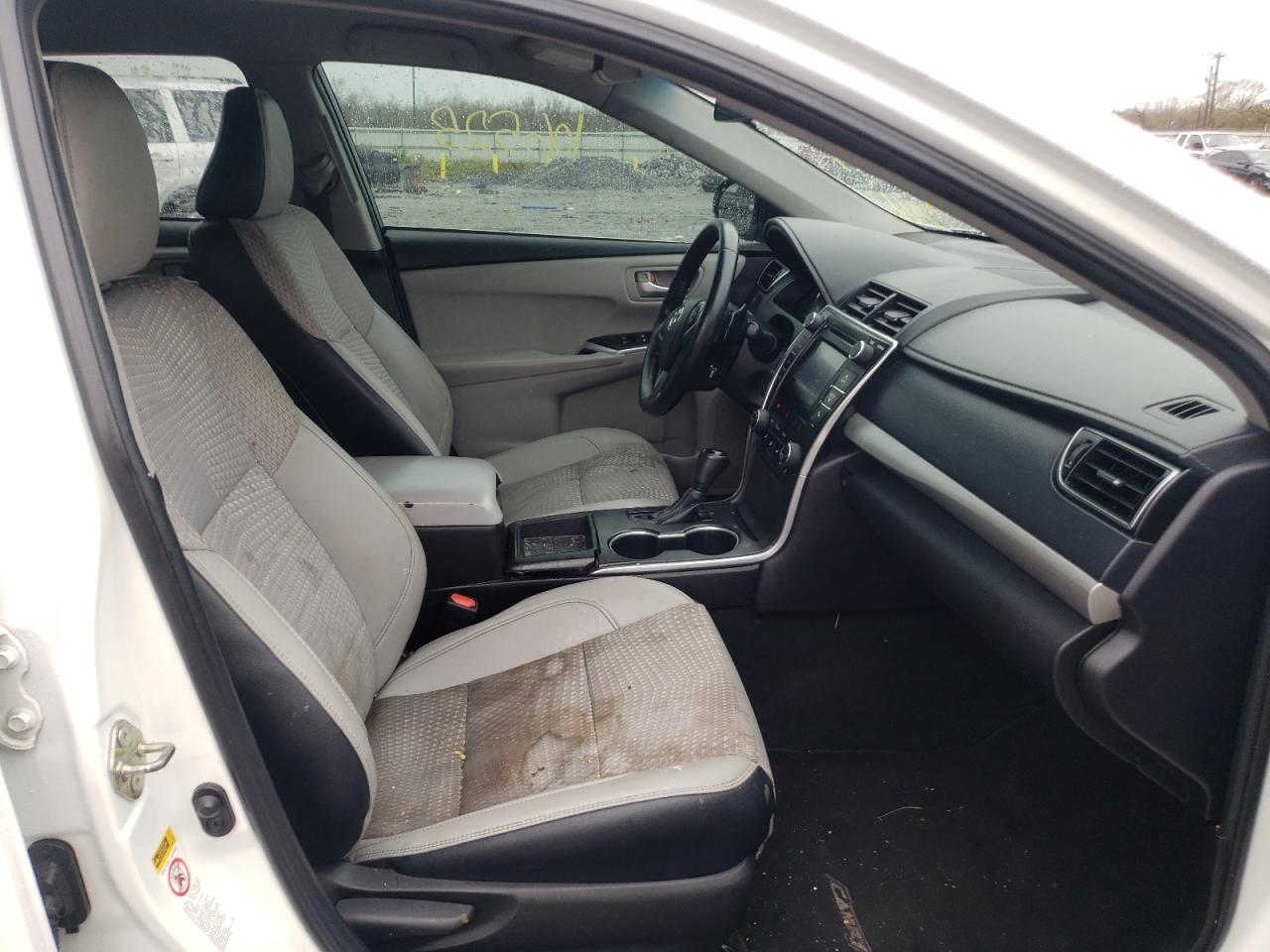 Photo 5 from auction – 2015 TOYOTA CAMRY LE with VIN 4T1BF1FK6FU931010
