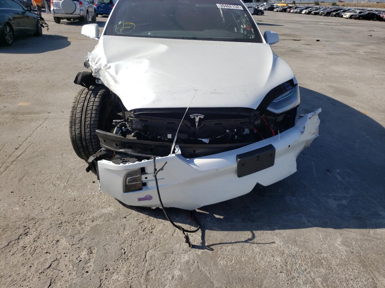 Photo 9 from auction – 2019 TESLA MODEL X with VIN 5YJXCAE41KF154261