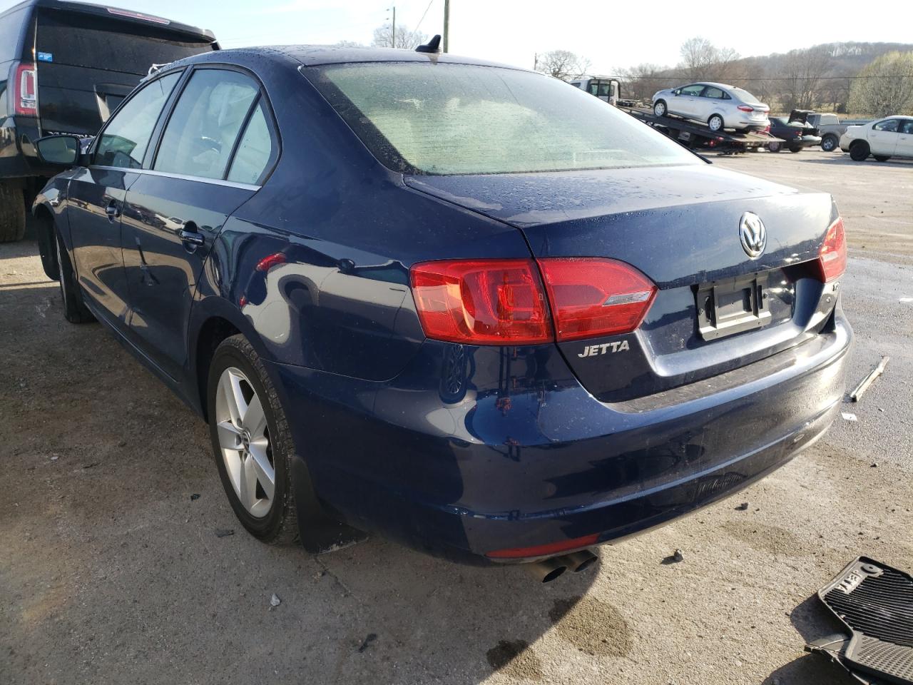 Photo 3 from auction – 2014 VOLKSWAGEN JETTA with VIN 3VWLL7AJXEM287871