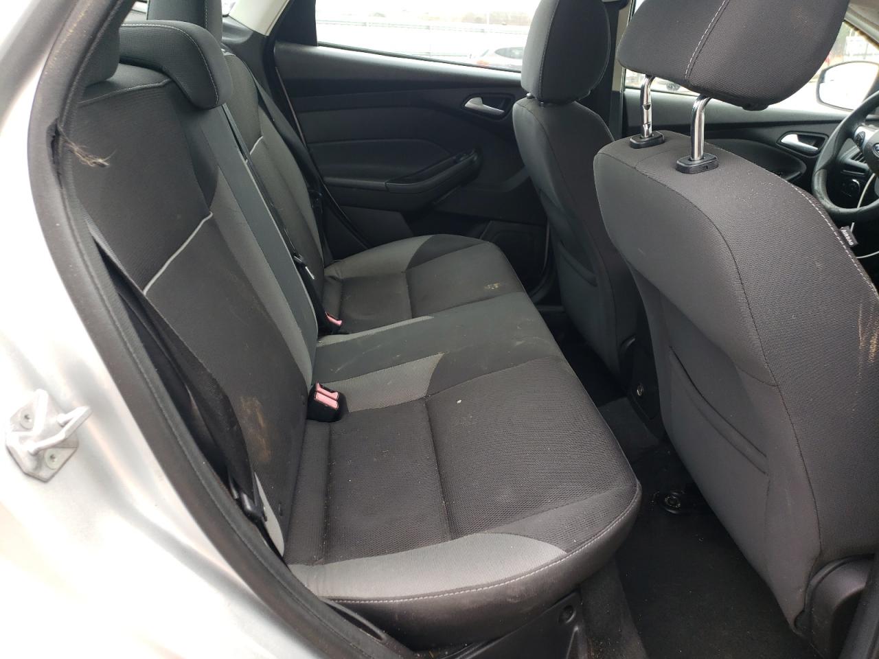 Photo 6 from auction – 2014 FORD FOCUS SE with VIN 1FADP3F22EL177118