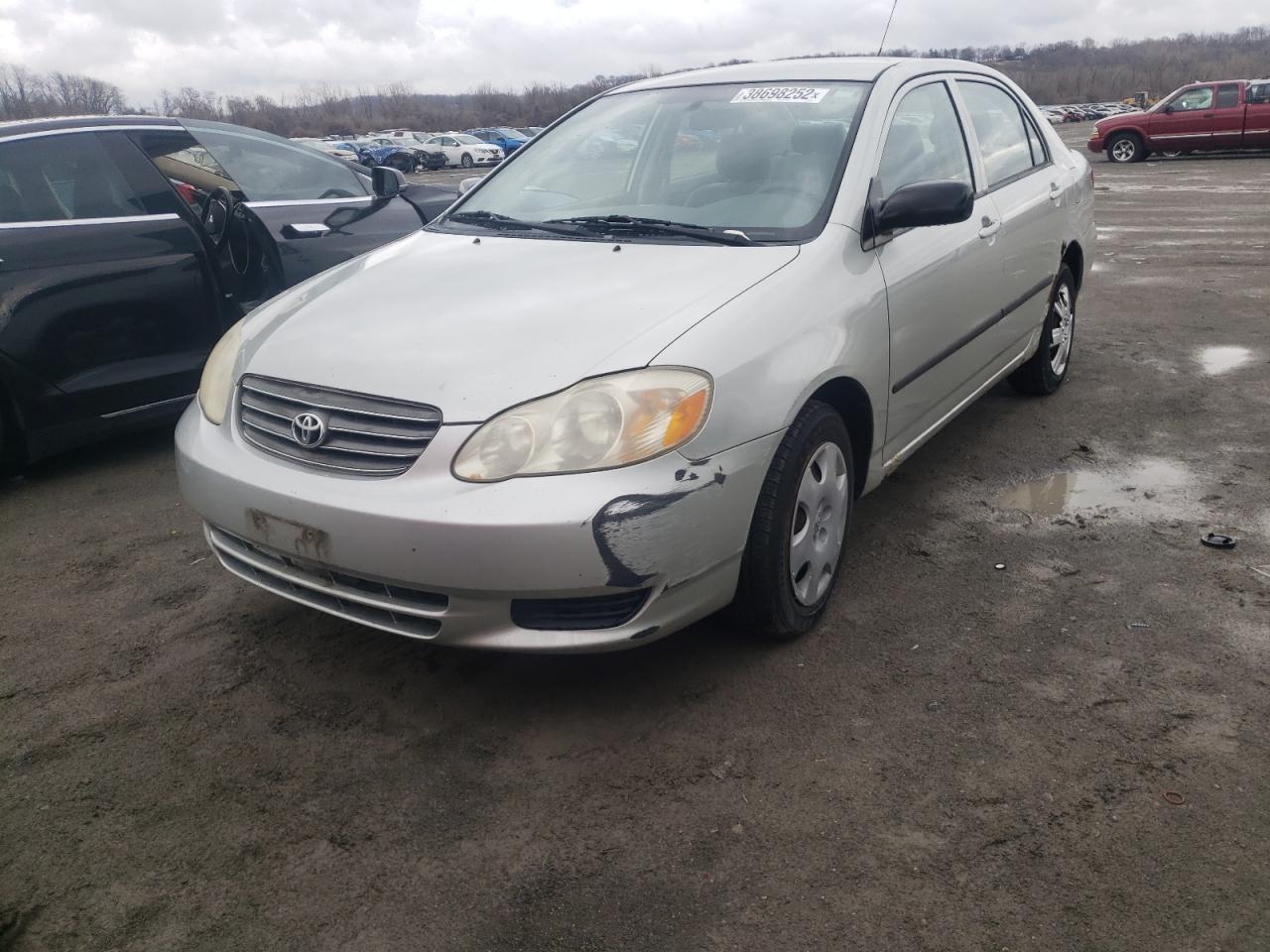 Photo 2 from auction – 2004 TOYOTA COROLLA CE with VIN JTDBR32E042037696