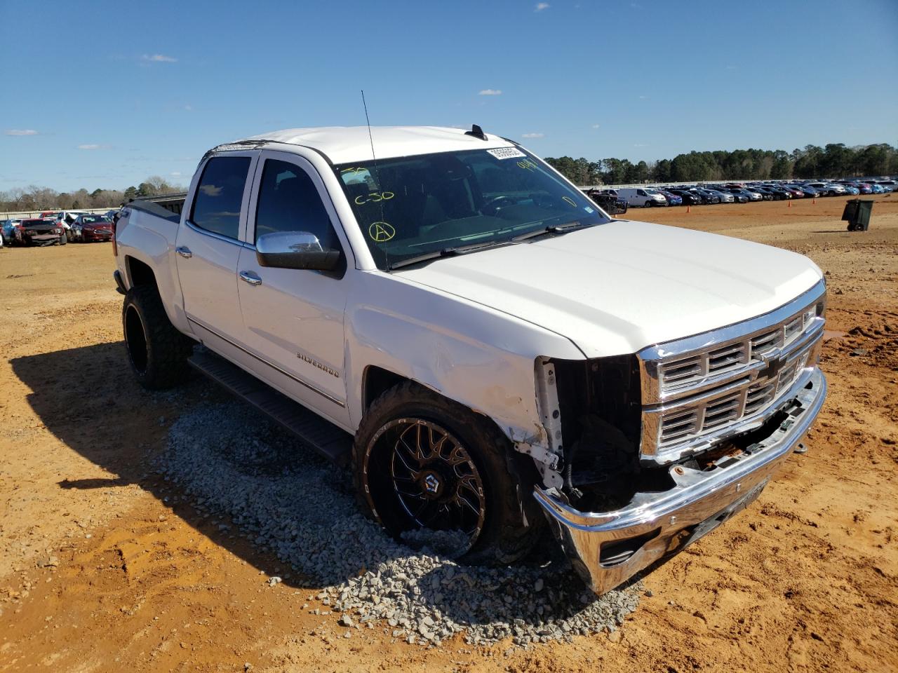 CHEVROLET SILVERADO 2015 with VIN 3GCUKSECXFG449457 - Photo from auction