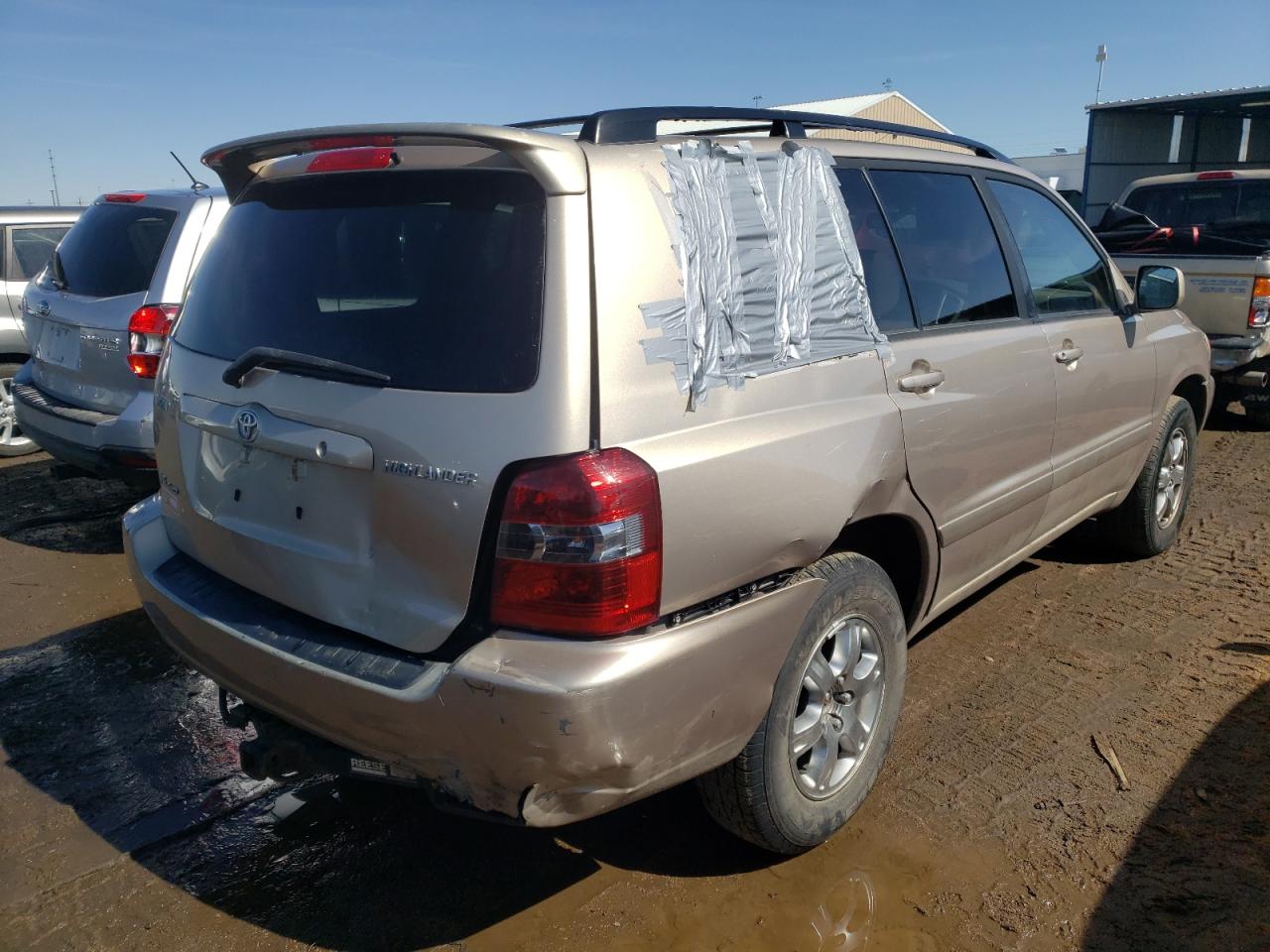 صورة رقم 4 من المزاد - 2005 TOYOTA HIGHLANDER مع VIN JTEEP21A050080584