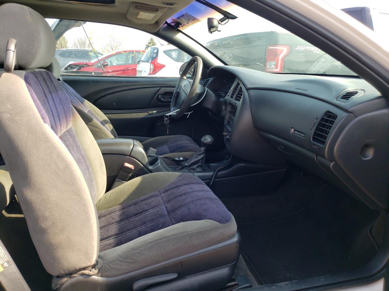 Photo 5 from auction – 2004 CHEVROLET MONTE CARL with VIN 2G1WW12E549157406