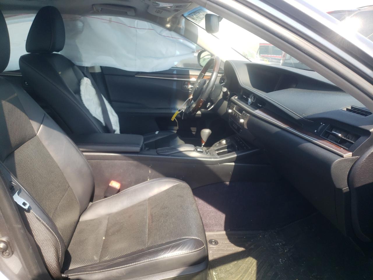 Photo 5 from auction – 2015 LEXUS ES 350 with VIN JTHBK1GG9F2187696