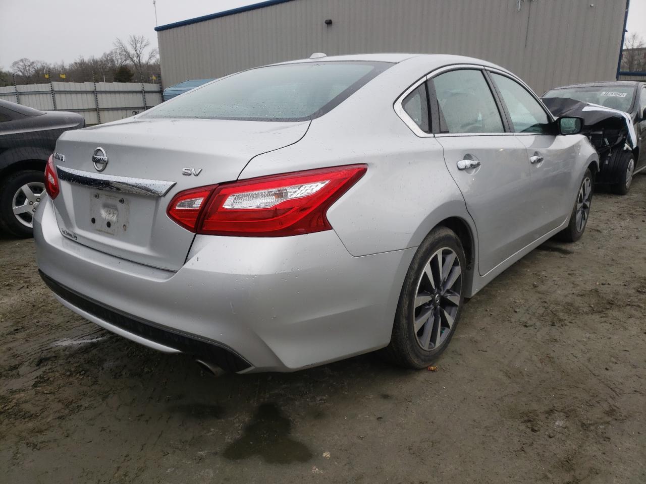 Photo 4 from auction – 2017 NISSAN ALTIMA 2.5 with VIN 1N4AL3AP8HC287788