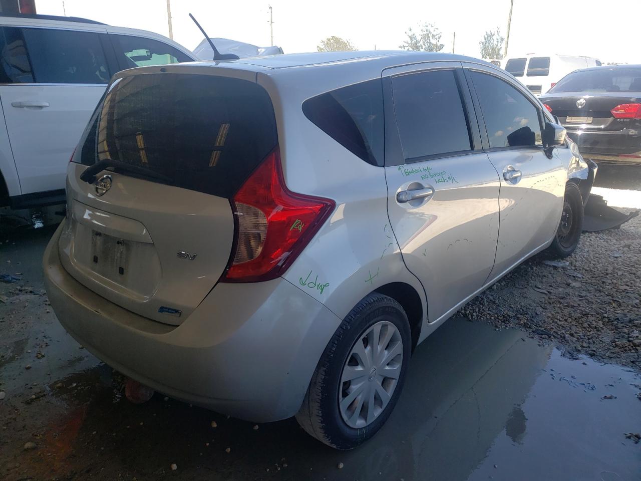 Photo 4 from auction – 2016 NISSAN VERSA NOTE with VIN 3N1CE2CP2GL357005
