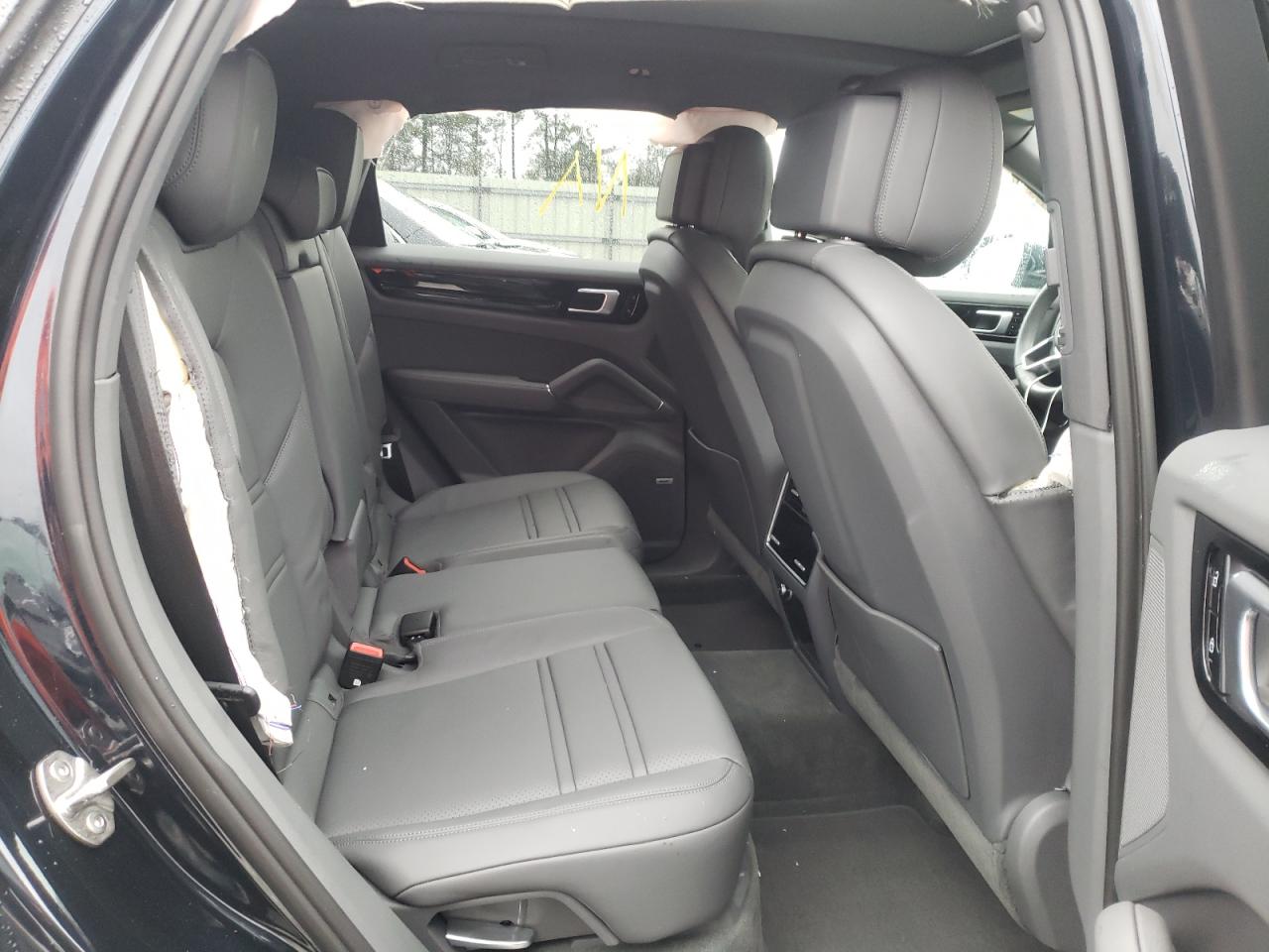 Photo 6 from auction – 2019 PORSCHE CAYENNE with VIN WP1AA2AY2KDA09682