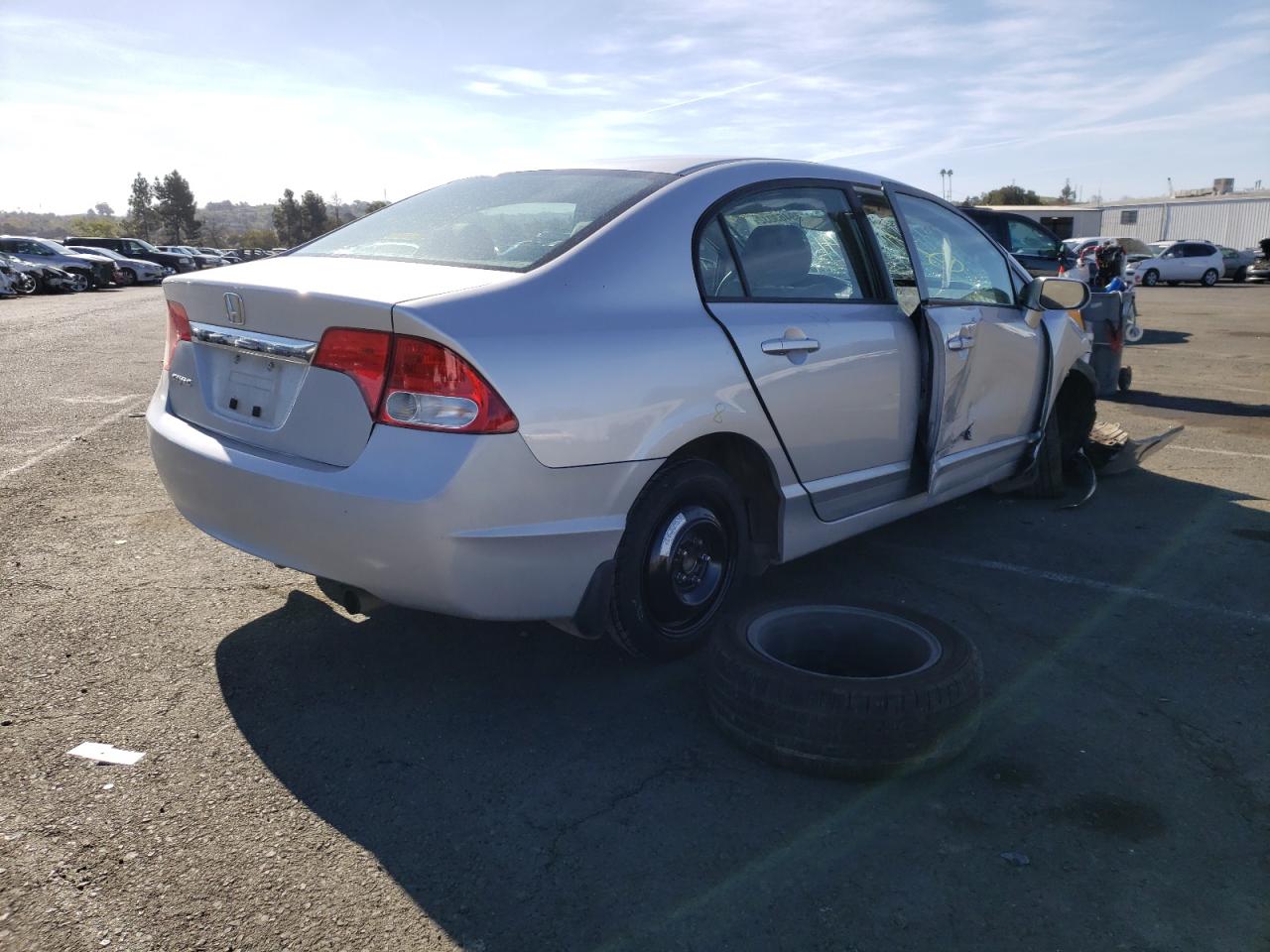 Photo 4 from auction – 2011 HONDA CIVIC EX with VIN 2HGFA1F80BH501772