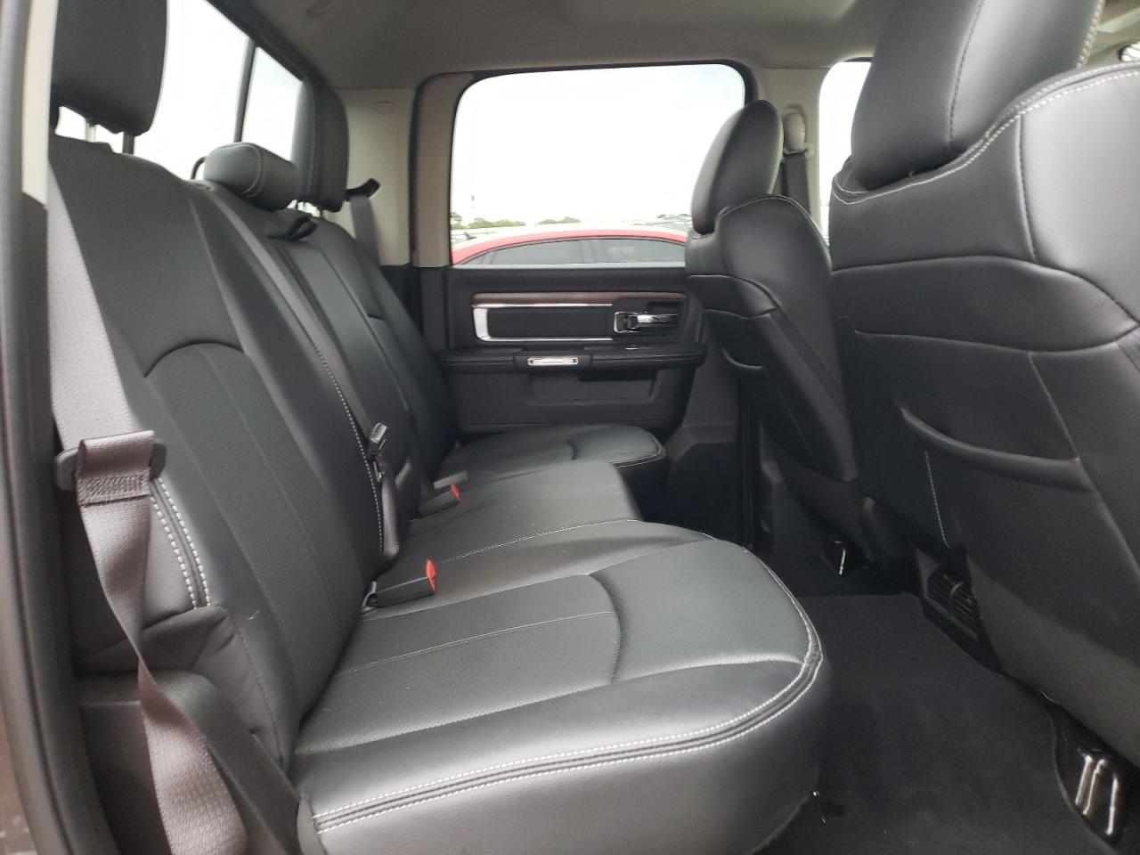 Photo 6 from auction – 2019 RAM 1500 CLASS with VIN 1C6RR7NM4KS749495