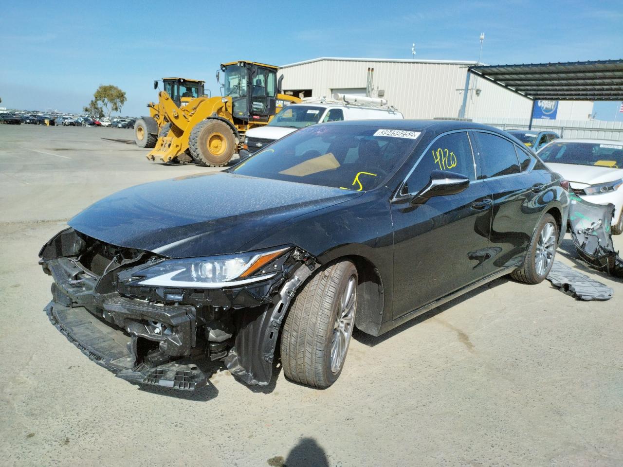 Photo 2 from auction – 2021 LEXUS ES 350 BAS with VIN 58ADZ1B11MU100663