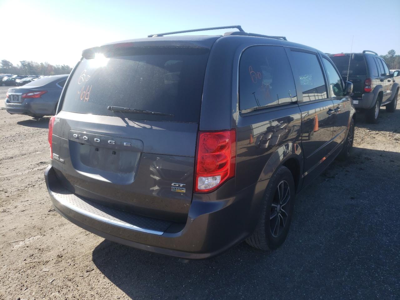 Photo 4 from auction – 2017 DODGE GRAND CARA with VIN 2C4RDGEG9HR691217