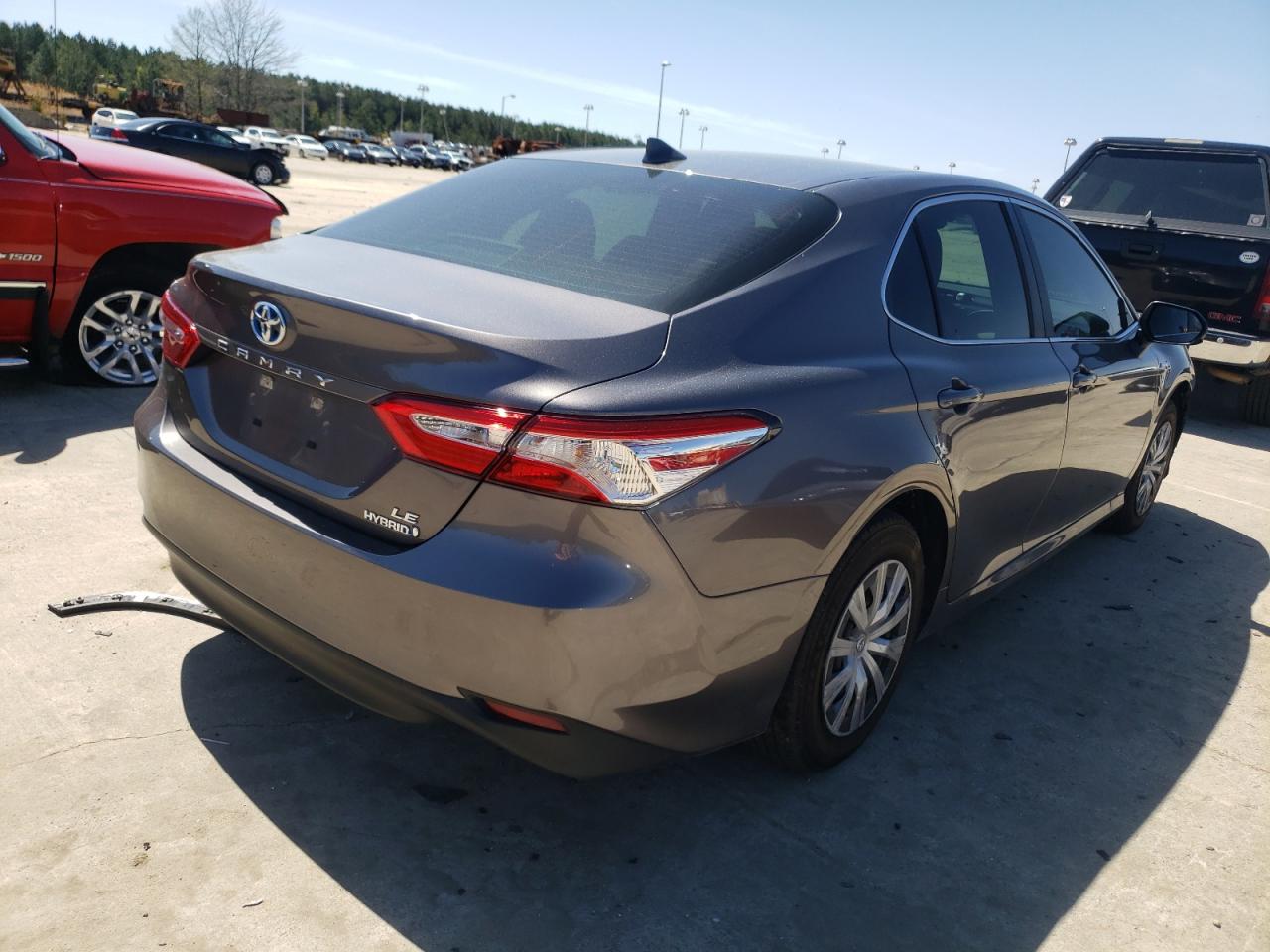 Photo 4 from auction – 2020 TOYOTA CAMRY LE with VIN 4T1C31AK7LU520778