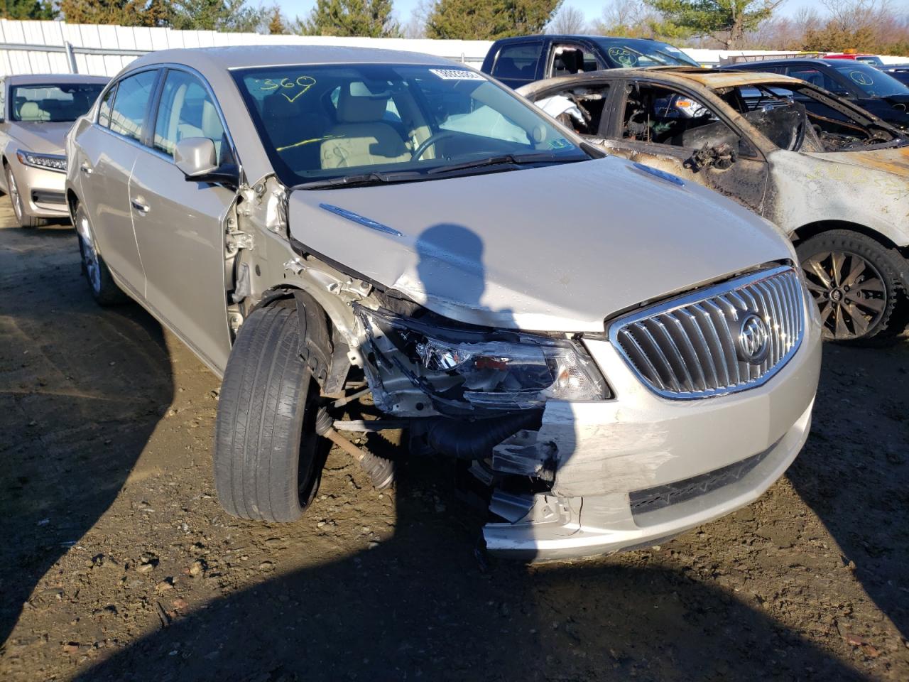 BUICK LACROSSE 2013 with VIN 1G4GC5ER6DF257463 - Photo from auction