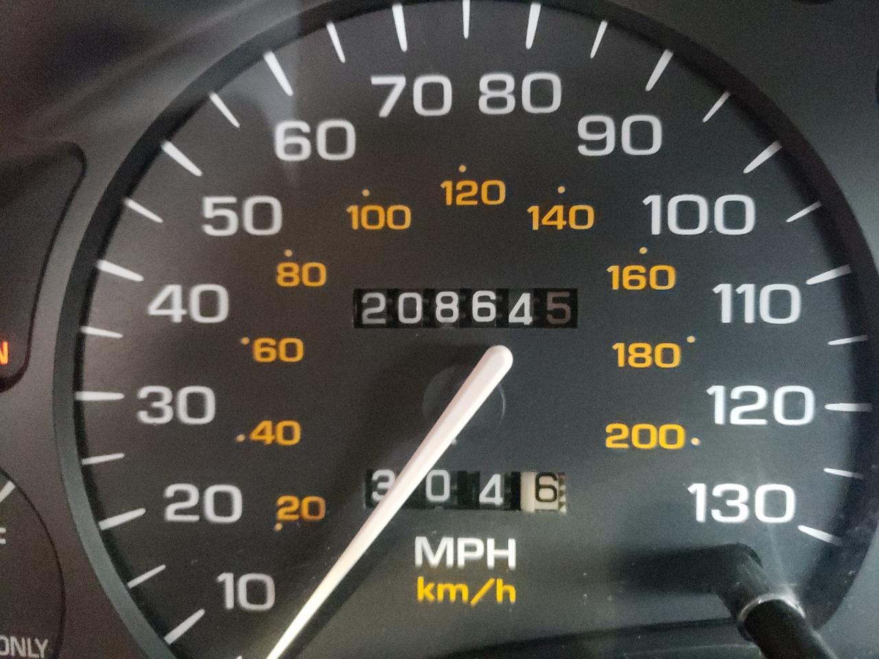 Photo 8 from auction – 1997 SATURN SL2 with VIN 1G8ZJ5272VZ168764