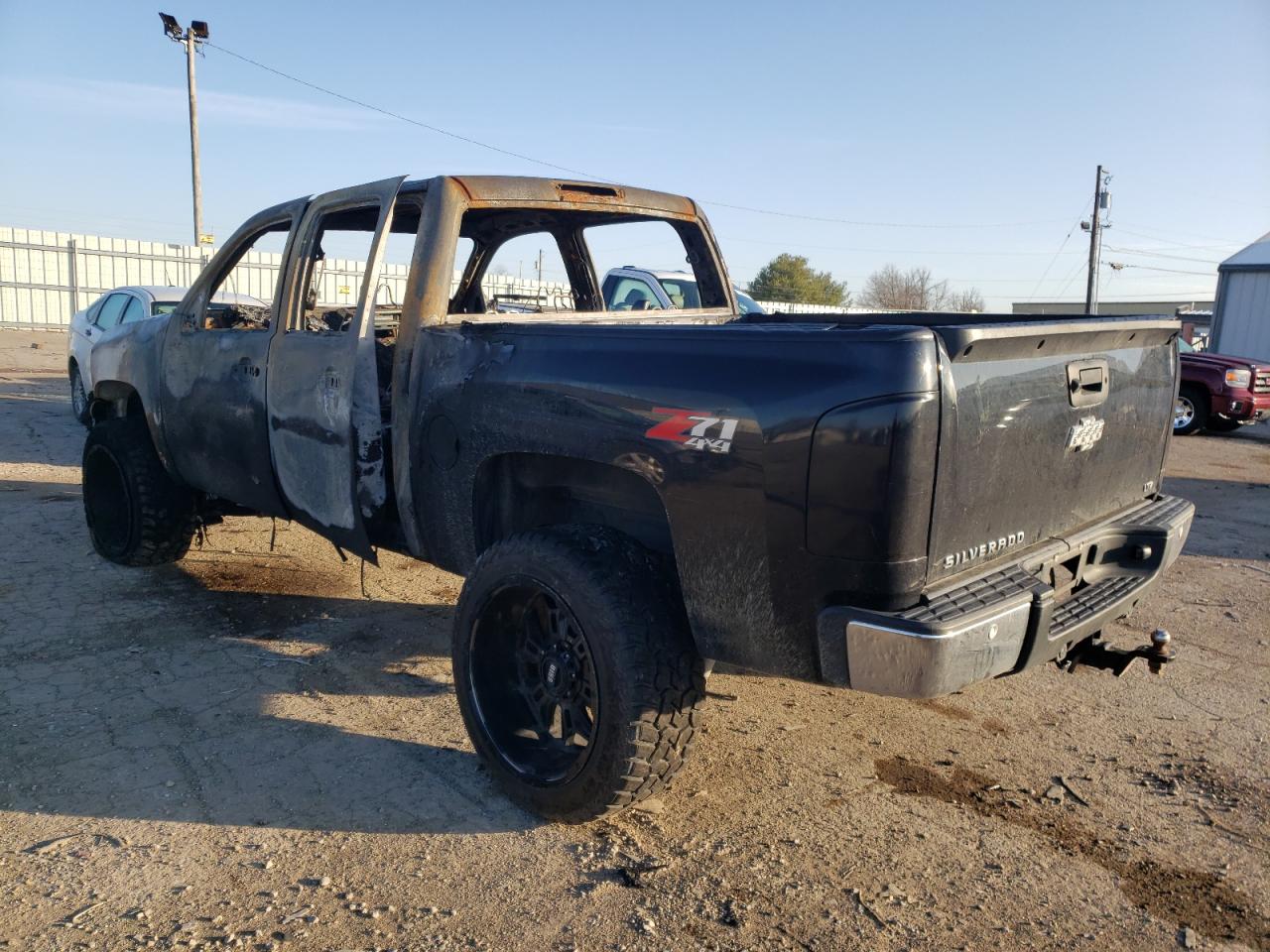 Photo 3 from auction – 2011 CHEVROLET SILVERADO with VIN 3GCPKTE3XBG330028