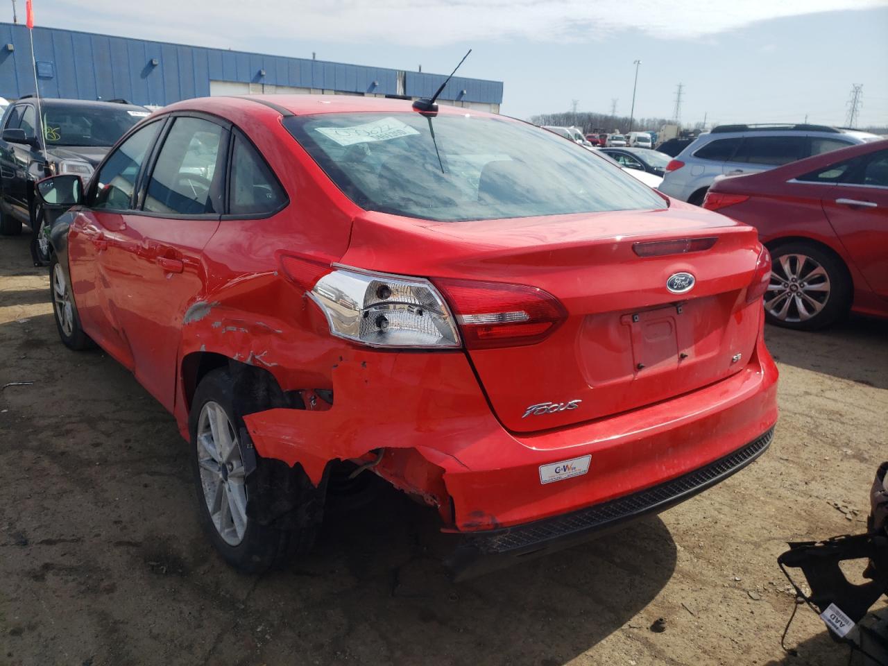 Photo 3 from auction – 2017 FORD FOCUS SE with VIN 1FADP3F28HL215634