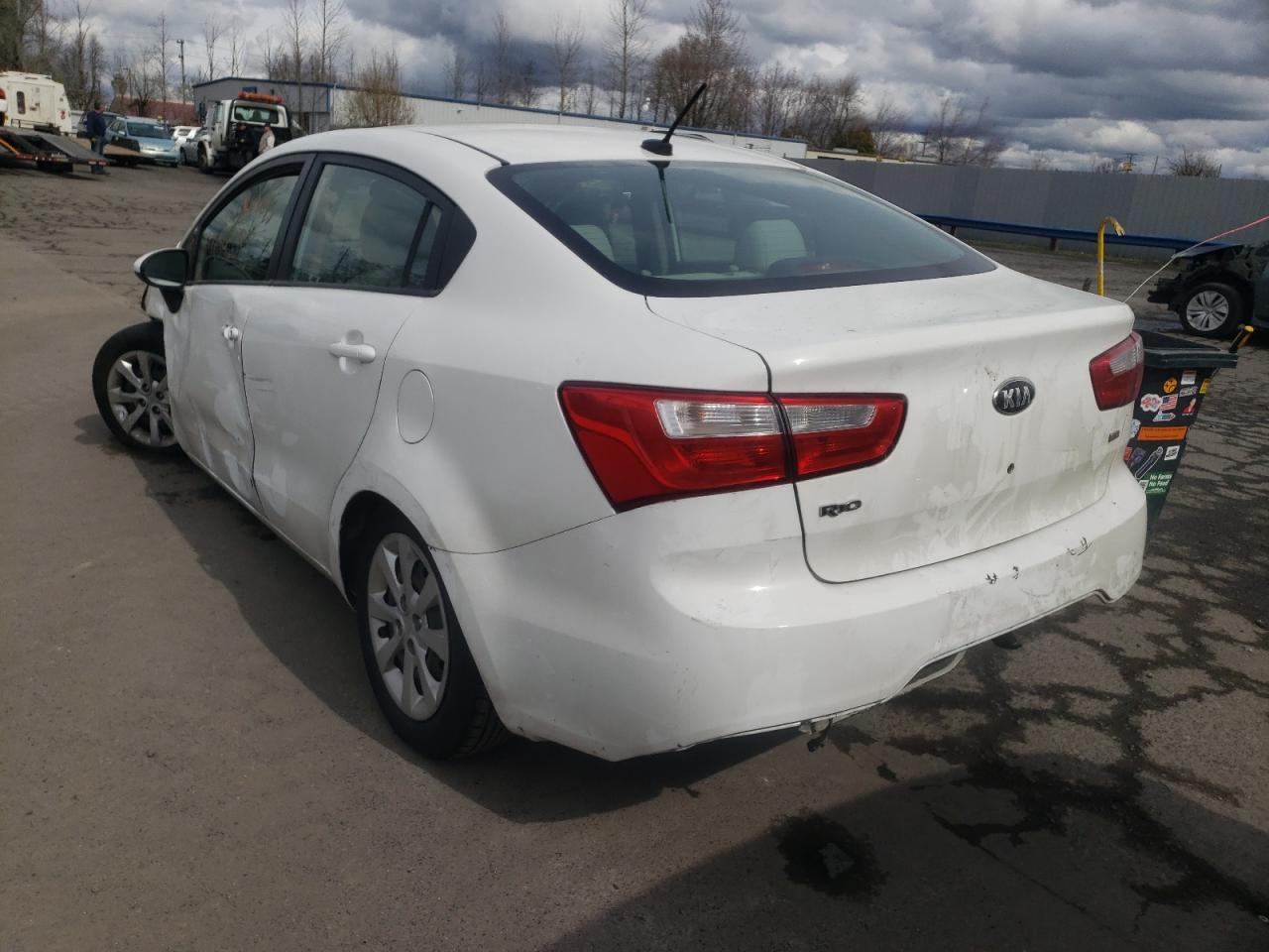 Photo 3 from auction – 2013 KIA RIO LX with VIN KNADM4A33D6164798