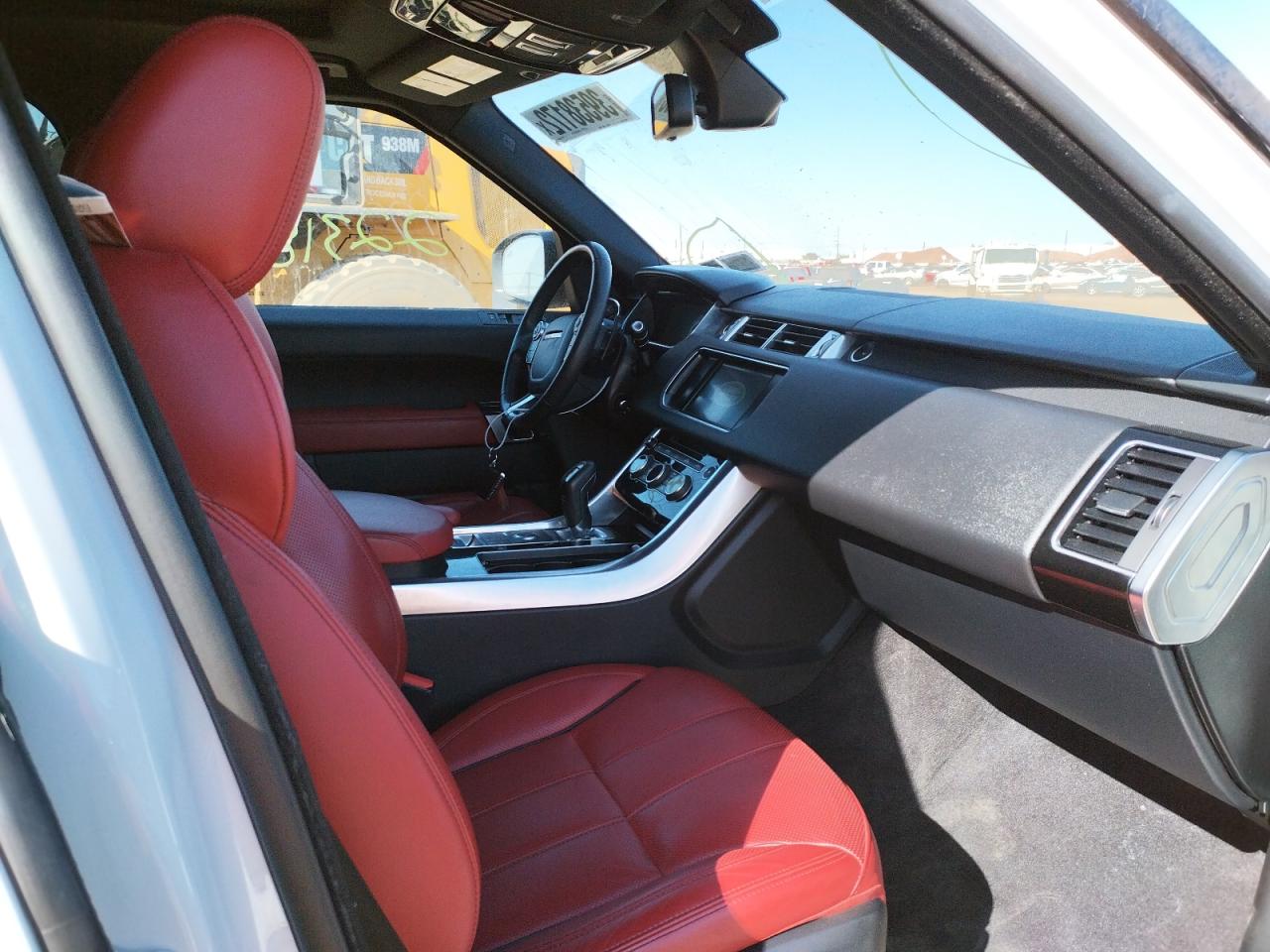 Photo 5 from auction – 2016 LAND ROVER RANGE ROVE with VIN SALWR2EF2GA559491