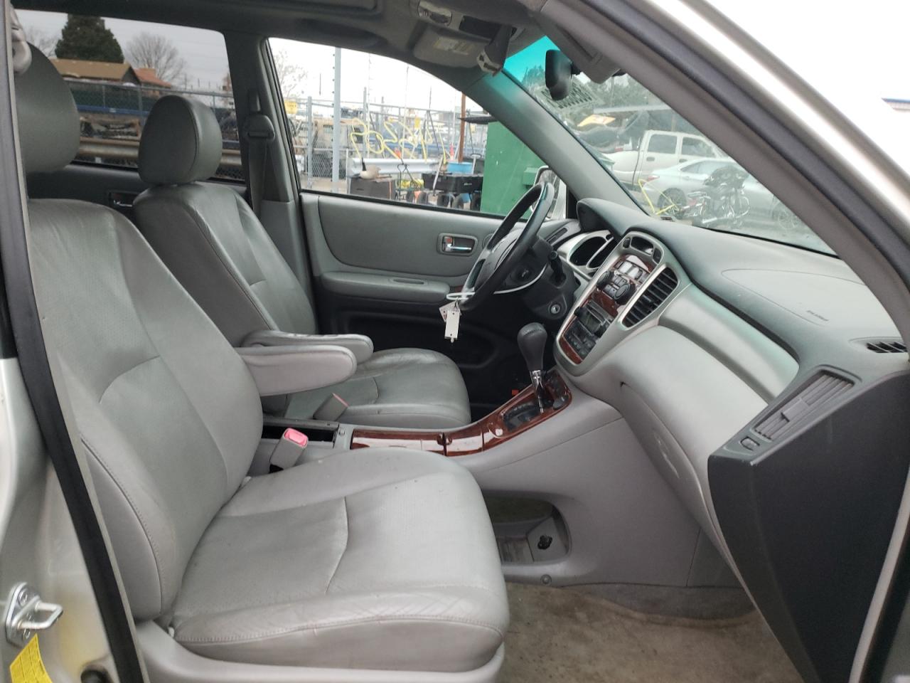 صورة رقم 5 من المزاد - 2006 TOYOTA HIGHLANDER مع VIN JTEEW21A460016035