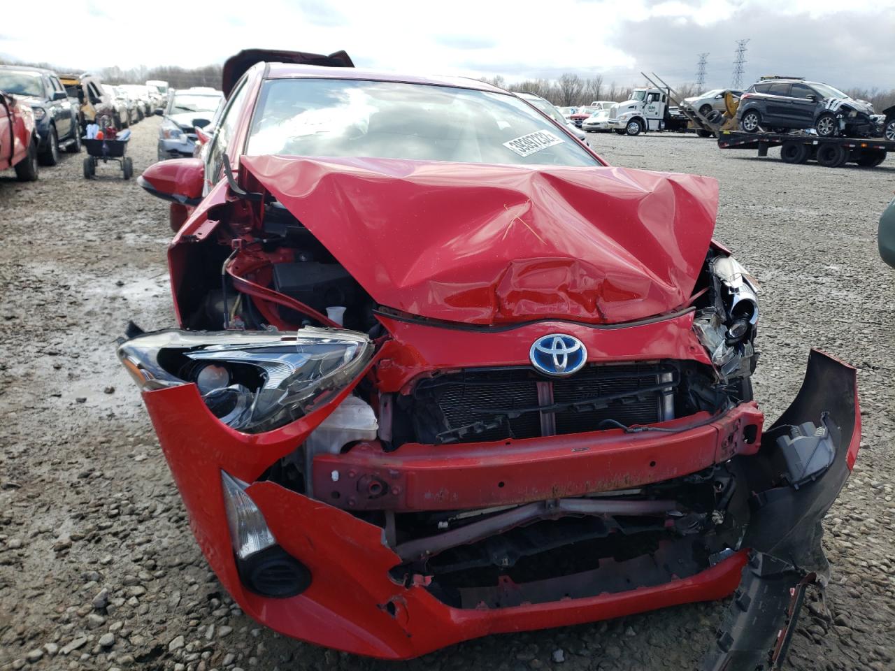 Photo 9 from auction – 2015 TOYOTA PRIUS C with VIN JTDKDTB31F1103095