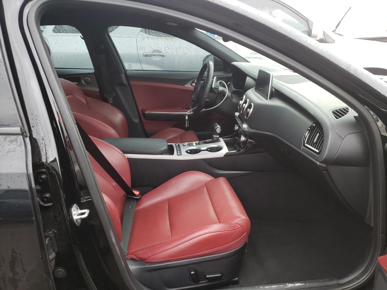 Photo 5 from auction – 2019 KIA STINGER GT with VIN KNAE45LC8K6056455