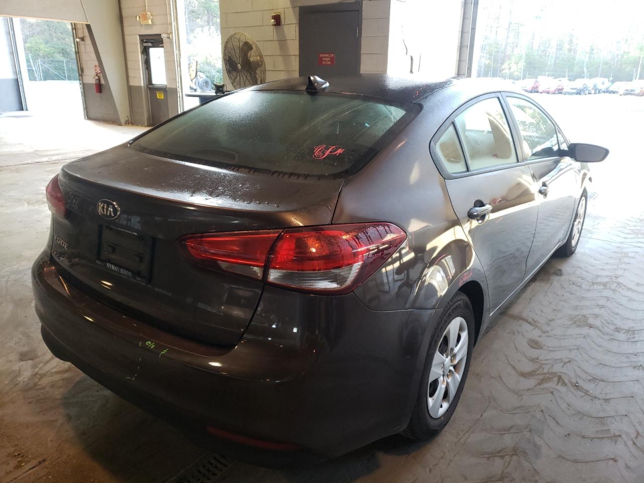 Photo 4 from auction – 2017 KIA FORTE LX with VIN 3KPFL4A75HE145722