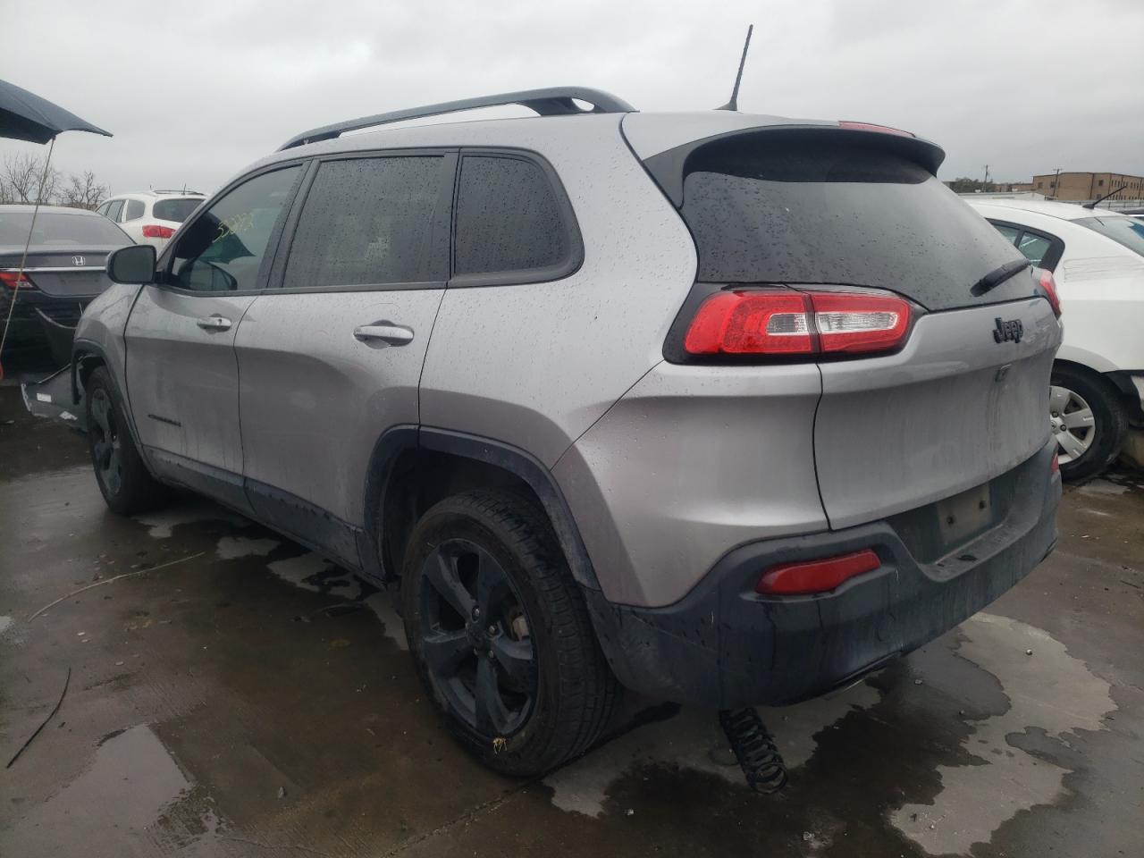 Photo 3 from auction – 2018 JEEP CHEROKEE L with VIN 1C4PJLCB0JD557074