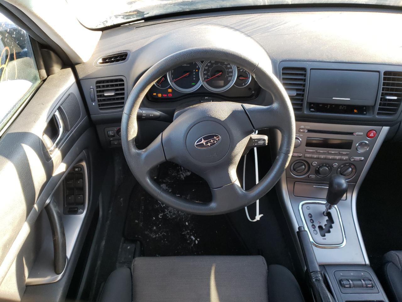 Photo 9 from auction – 2005 SUBARU LEGACY 2.5 with VIN 4S3BP616557369901