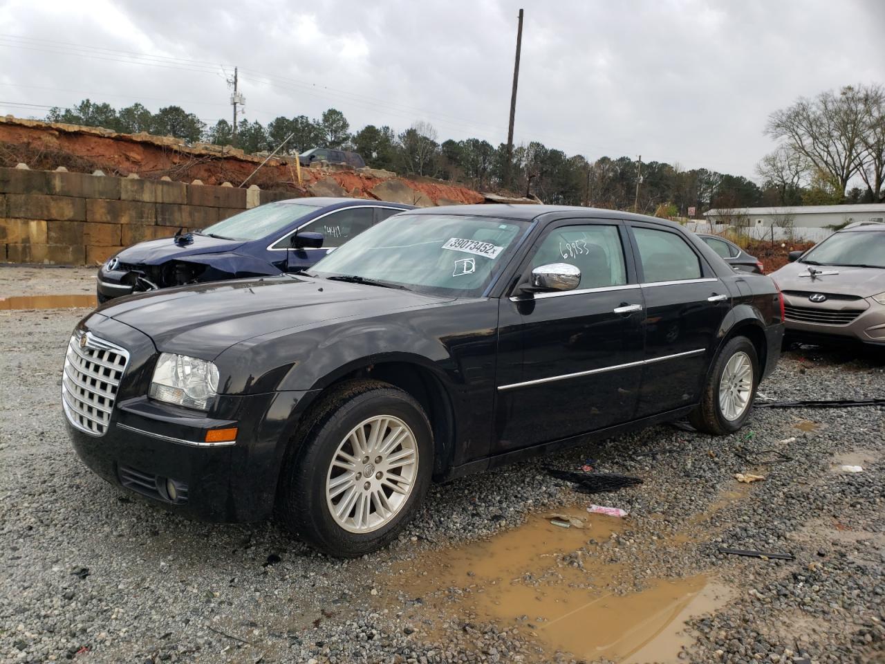 Photo 2 from auction – 2010 CHRYSLER 300 TOURIN with VIN 2C3CA4CD5AH330606