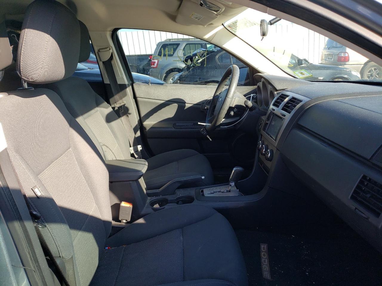 Photo 5 from auction – 2010 DODGE AVENGER SX with VIN 1B3CC4FB7AN177218
