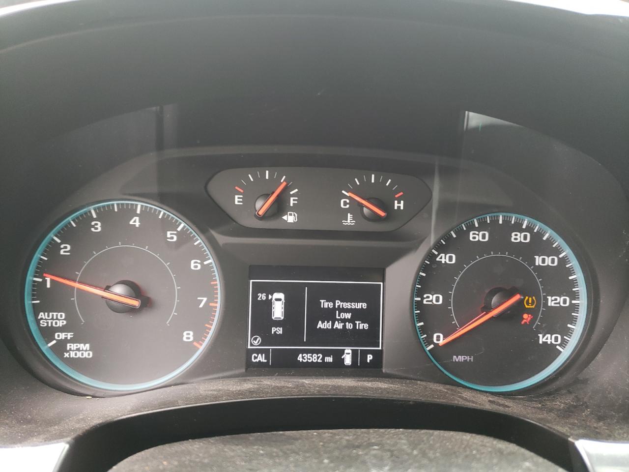 Photo 8 from auction – 2019 CHEVROLET TRAVERSE L with VIN 1GNERFKW9KJ194290