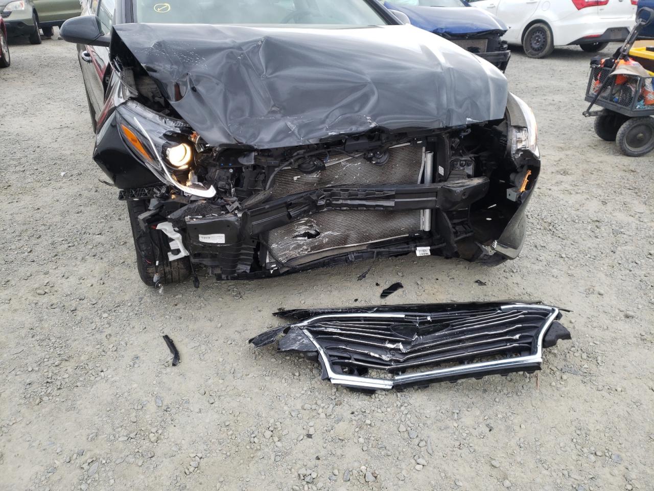 Photo 9 from auction – 2018 HYUNDAI SONATA SE with VIN 5NPE24AF7JH613005