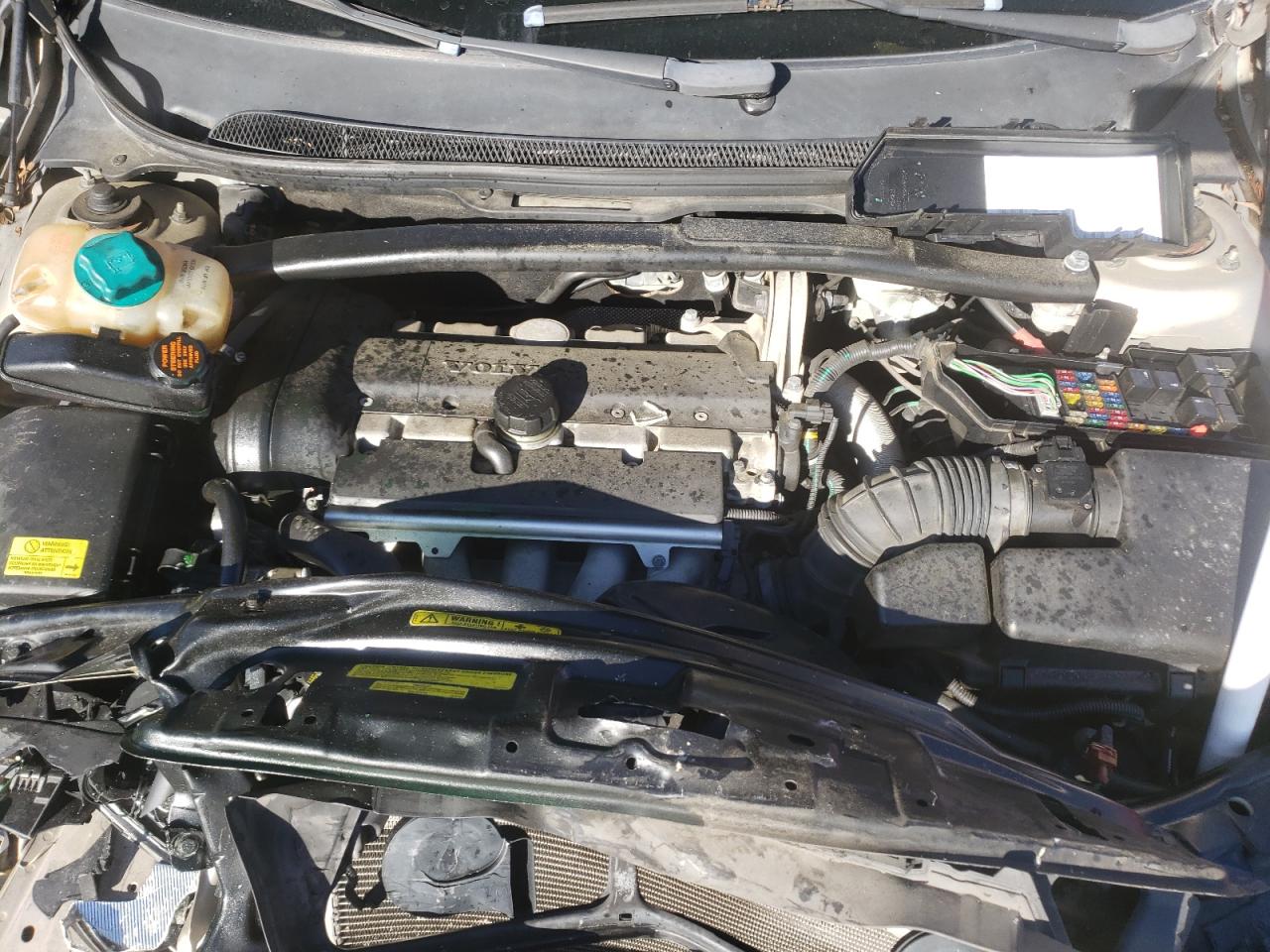 Photo 7 from auction – 2004 VOLVO S60 with VIN YV1RS61T642369897