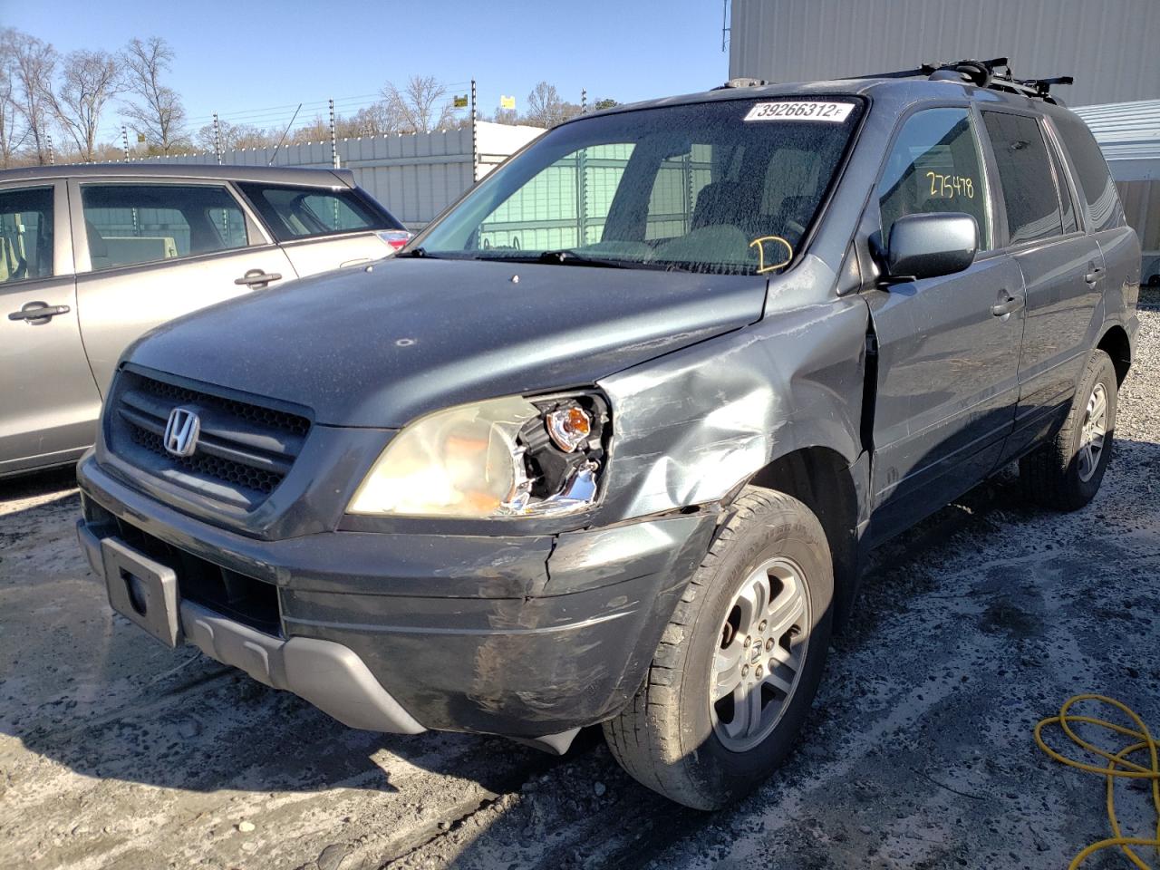 Фото 2 с аукциона – 2004 HONDA PILOT EXL с VIN 5FNYF18514B004444