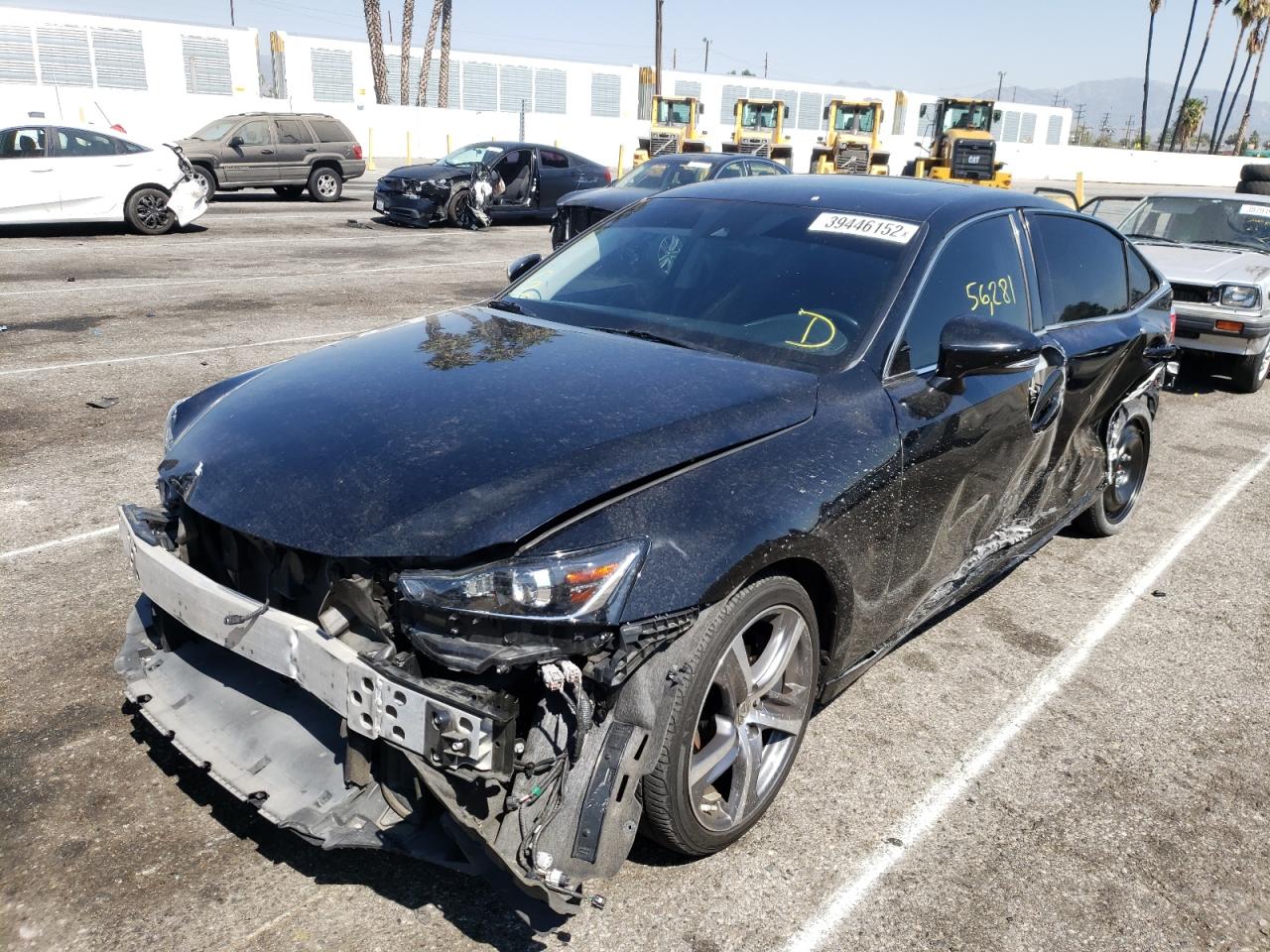 Photo 2 from auction – 2017 LEXUS IS 200T with VIN JTHBA1D28H5043621