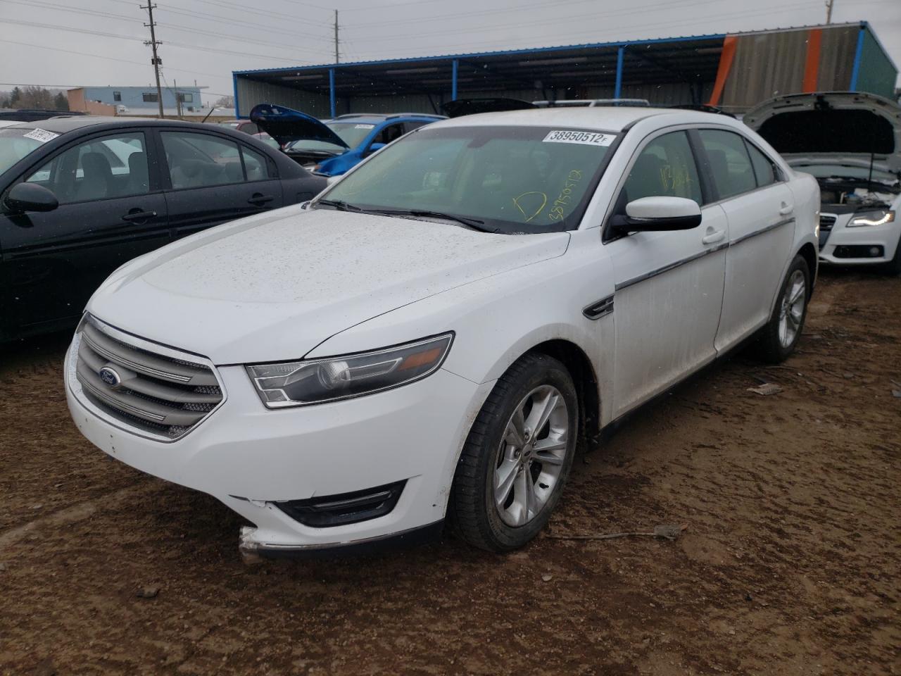 Photo 2 from auction – 2015 FORD TAURUS SEL with VIN 1FAHP2H82FG135491