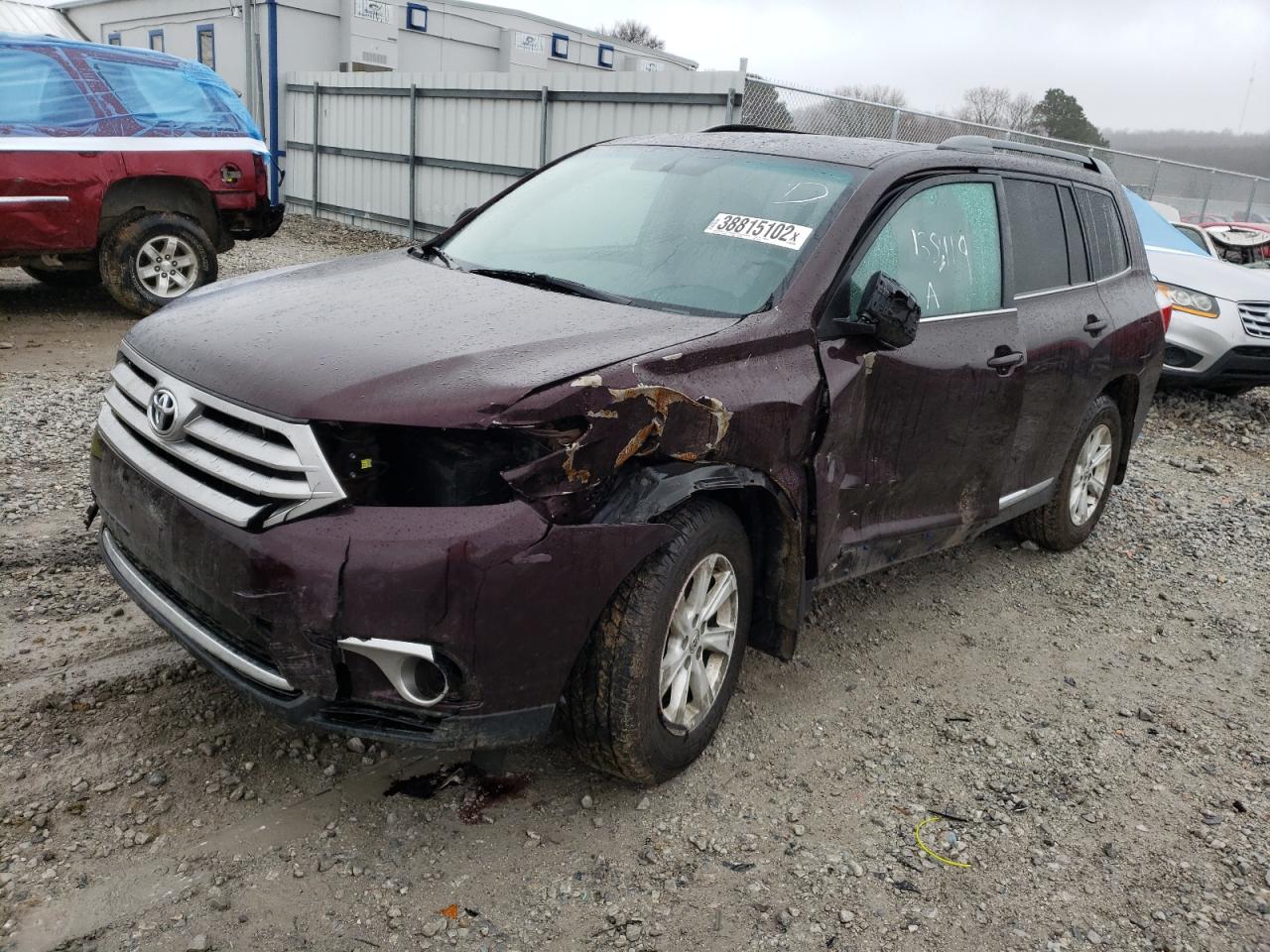 Photo 2 from auction – 2013 TOYOTA HIGHLANDER with VIN 5TDZK3EH0DS139730