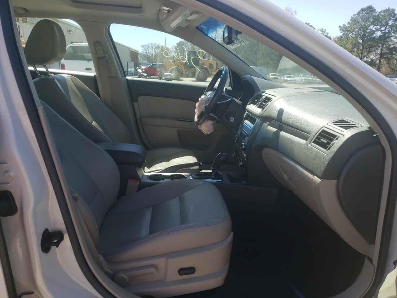 Photo 5 from auction – 2010 FORD FUSION SEL with VIN 3FAHP0JA3AR375765