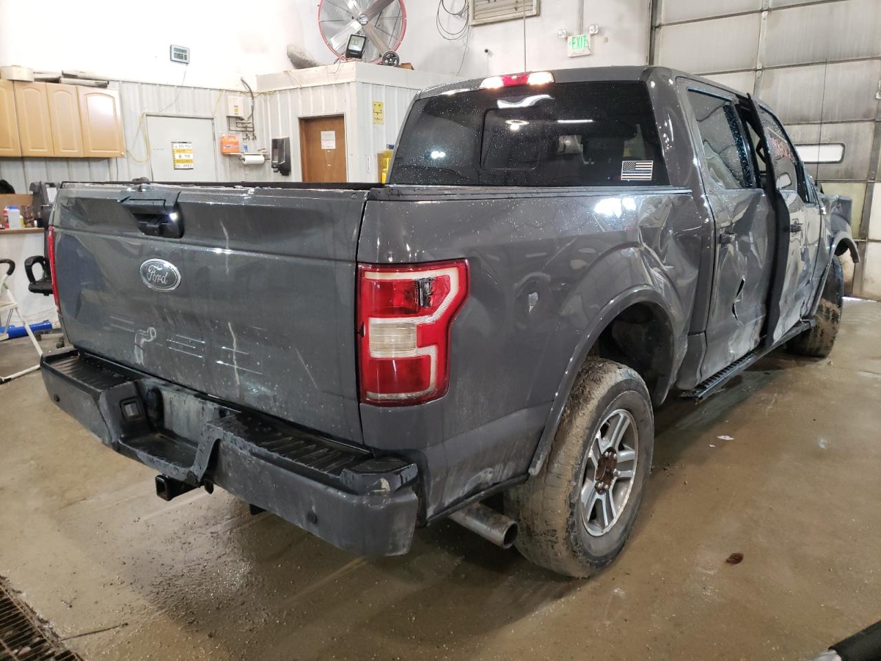 Photo 4 from auction – 2020 FORD F150 SUPER with VIN 1FTEW1E44LFA79762