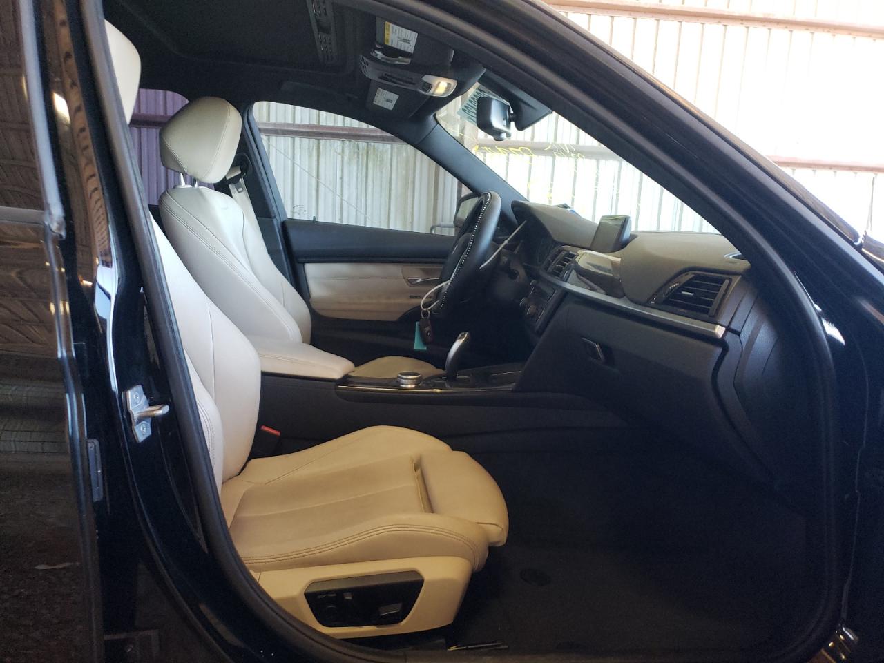 Photo 5 from auction – 2014 BMW 328 I with VIN WBA3A5G54ENP33457