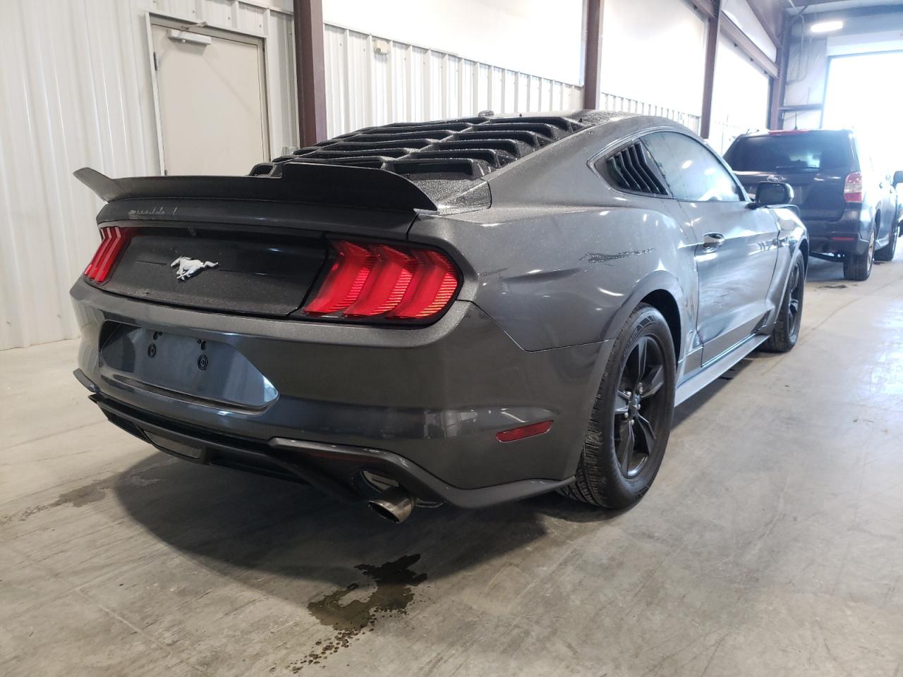 Photo 4 from auction – 2020 FORD MUSTANG with VIN 1FA6P8TH5L5133680