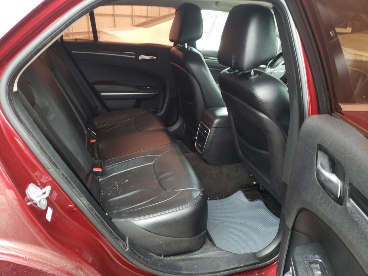 Photo 6 from auction – 2016 CHRYSLER 300 LIMITE with VIN 2C3CCAAG3GH141810