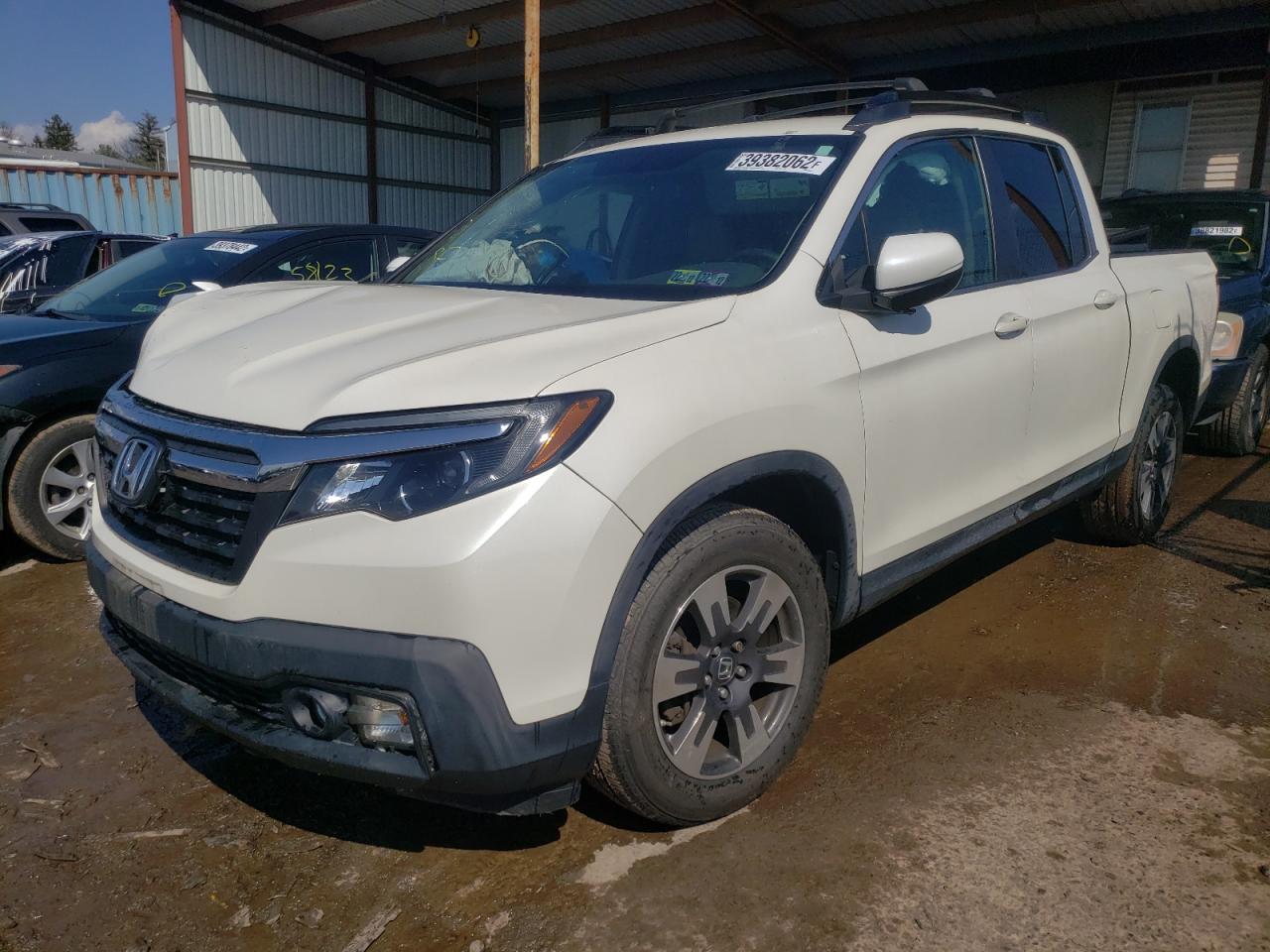 Zdjęcie 2 z aukcji – 2017 HONDA RIDGELINE z VIN 5FPYK3F59HB018194