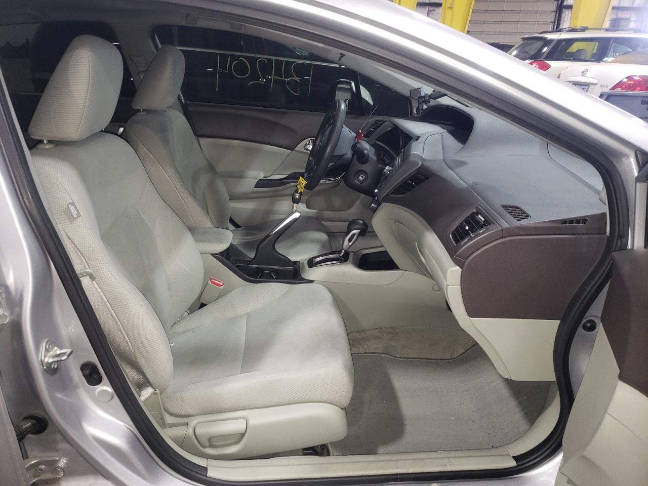 Photo 5 from auction – 2012 HONDA CIVIC EX with VIN 19XFB2F87CE335068