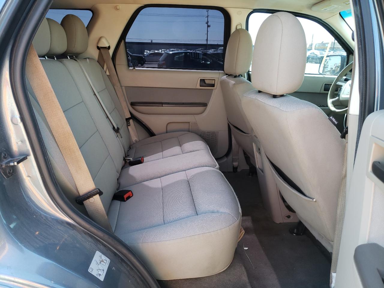 Photo 6 from auction – 2012 FORD ESCAPE with VIN 1FMCU0DG3CKB55204
