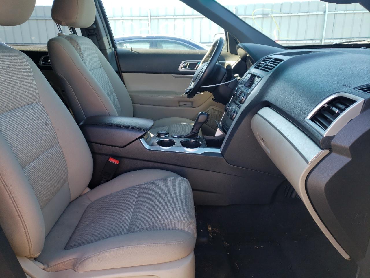 Photo 5 from auction – 2013 FORD EXPLORER X with VIN 1FM5K8D82DGB02231