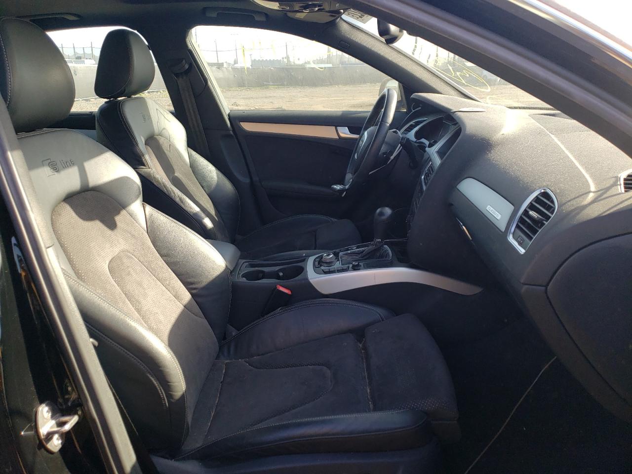 Photo 5 from auction – 2010 AUDI A4 PRESTIG with VIN WAUKFAFL4AN026715